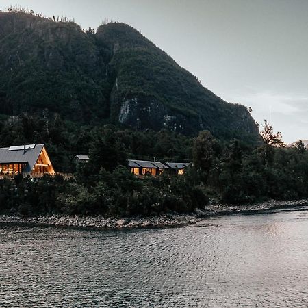 Готель Tawa Refugio Del Puelo Puelo River Екстер'єр фото